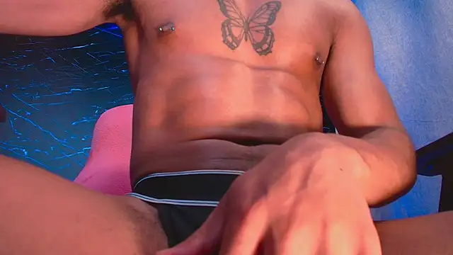 Snapshot of Palo_santo chatting on 11.20.25 Palo santo online show from 11.20.25