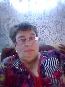 Lee Nell online show from 01.04.25