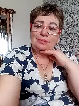 Lee Nell online show from 02.10.25