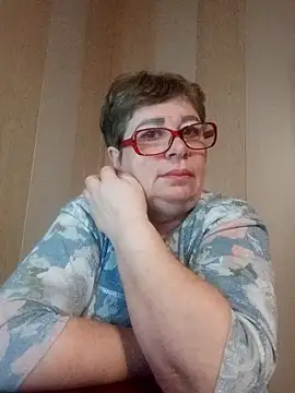 Lee Nell online show from 02.12.25