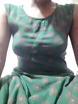 rituporna2004 online show from 01.21.25