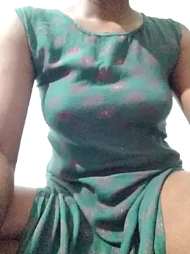 rituporna2004 online show from 11.23.25