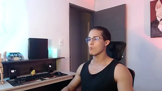 alejo x3 online show from 12.04.24