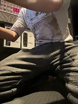 Snapshot of matu050556 chatting on 02.15.26 matu050556 online show from 02.15.26