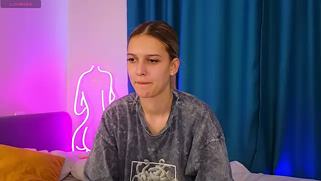 KimberliDean online show from 02.28.25