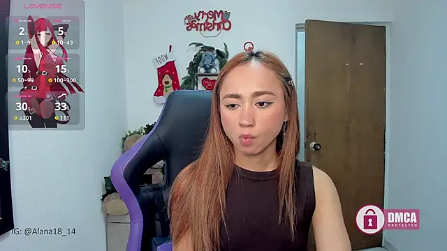 Snapshot of Alana_Pherson chatting on 12.11.24 Alana Pherson online show from 12.11.24