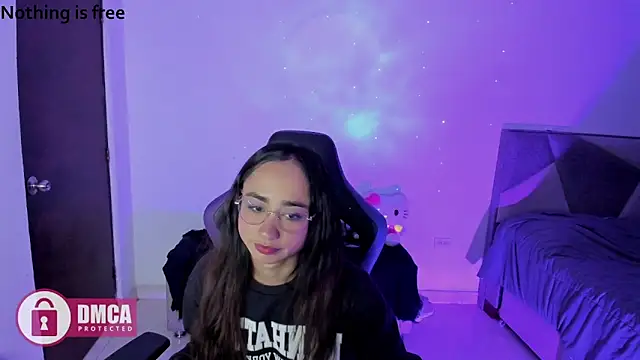 Alana Pherson online show from 06.05.26