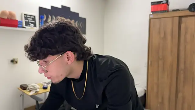 Kisan Smith online show from 11.07.25