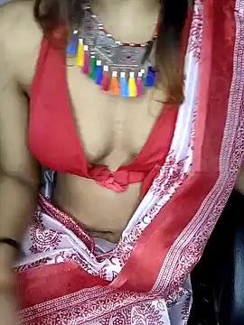 Snapshot of Leeeezzzz_roy chatting on 11.23.25 Leeeezzzz roy online show from 11.23.25