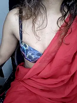 Snapshot of Leeeezzzz_roy chatting on 11.27.25 Leeeezzzz roy online show from 11.27.25