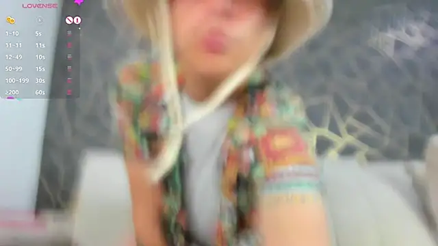 Snapshot of 1m_Joel chatting on 02.11.25 1m Joel online show from 02.11.25