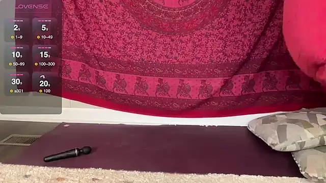 GlitterKitty108 online show from 12.02.25