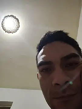 sexyboycolombi4 online show from 10.17.25