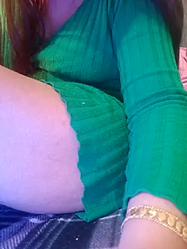 Snapshot of Noraa5 chatting on 12.21.25 Noraa5 online show from 12.21.25