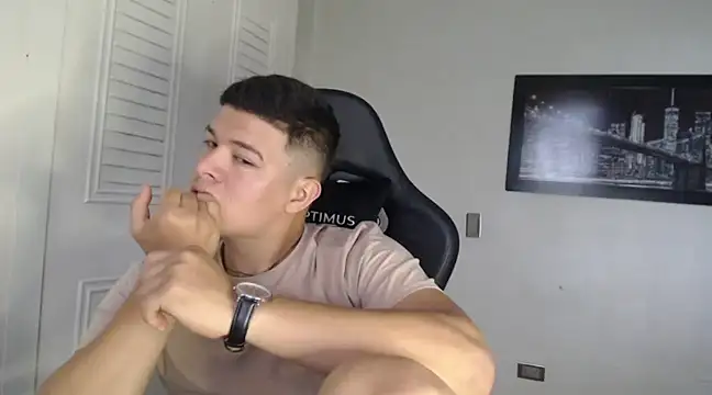 Plug Control online show from 01.21.25