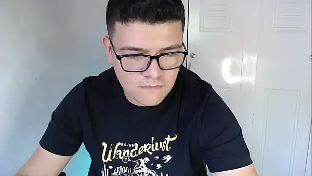 Plug Control online show from 09.26.25