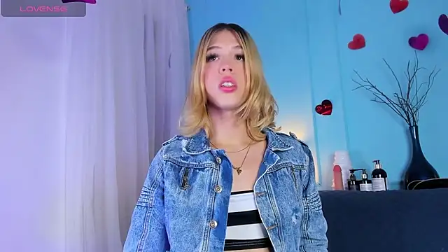 Courtney gonet online show from 02.18.25