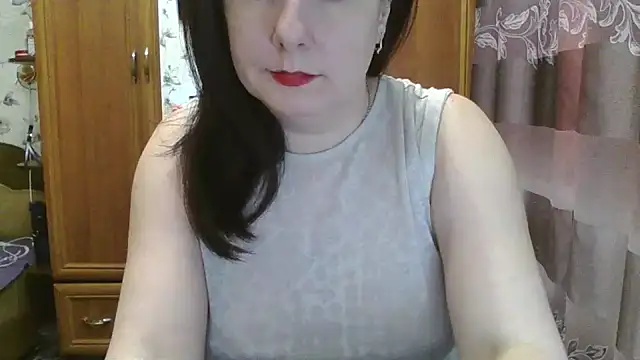 Snapshot of SophieNightAh chatting on 01.24.25 SophieNightAh online show from 01.24.25