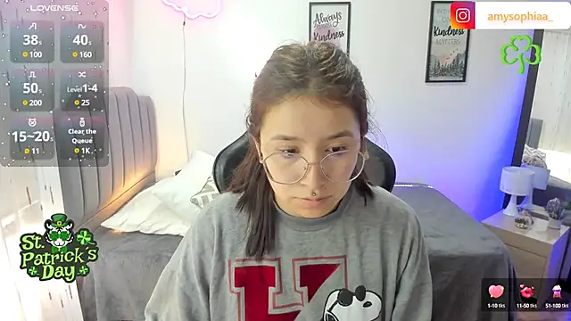 Snapshot of Amy_joones chatting on 03.18.25 Amy joones online show from 03.18.25