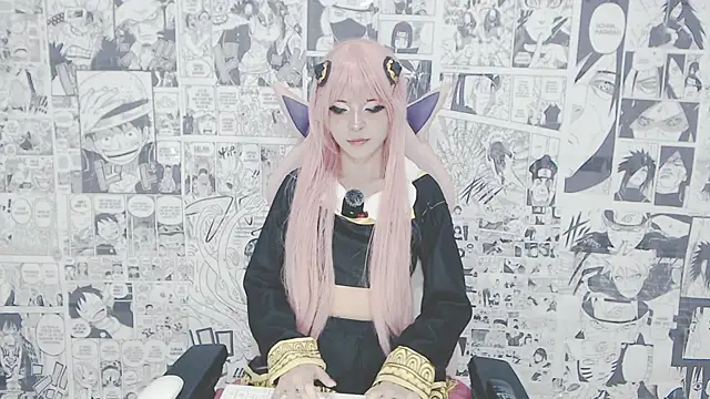 Snapshot of Miahparker chatting on 09.10.25 Miahparker online show from 09.10.25