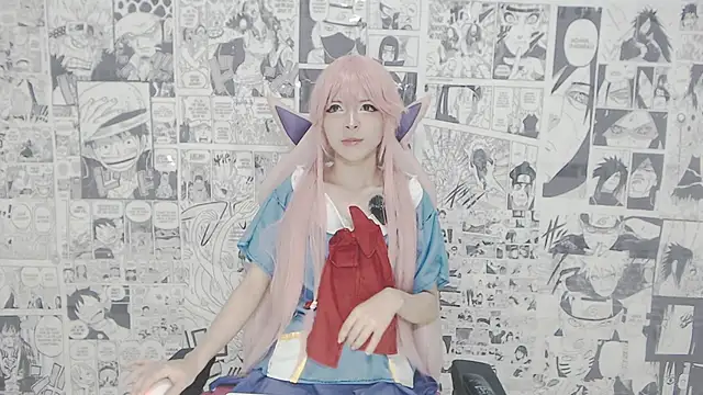 Snapshot of Miahparker chatting on 09.28.25 Miahparker online show from 09.28.25