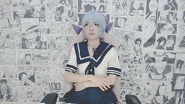 Snapshot of Miahparker chatting on 10.21.25 Miahparker online show from 10.21.25