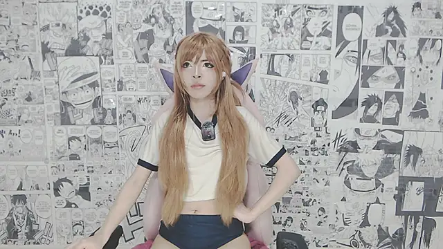 Snapshot of Miahparker chatting on 10.30.25 Miahparker online show from 10.30.25