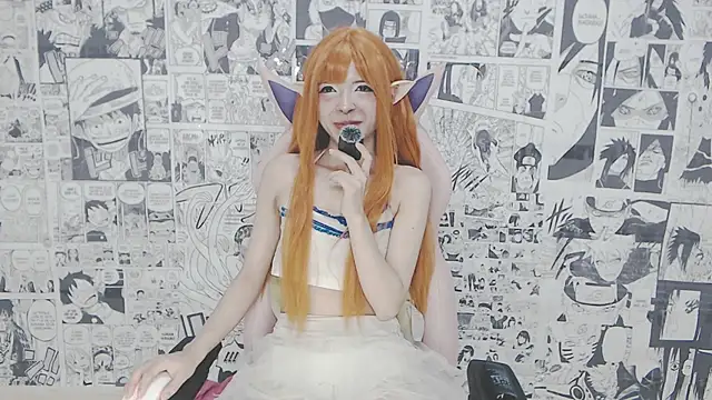 Snapshot of Miahparker chatting on 11.28.25 Miahparker online show from 11.28.25