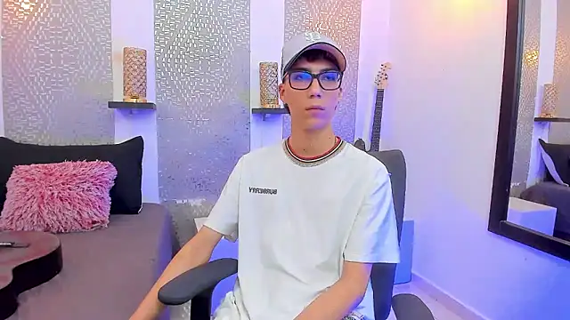 Nikolay Gregori online show from 01.20.25