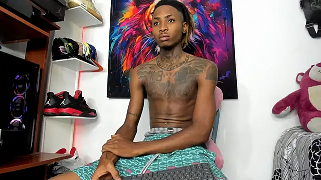 Snapshot of Pantera_black_21 chatting on 02.13.25 Pantera black 21 online show from 02.13.25