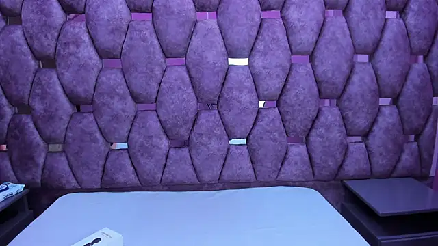 AlaSmith online show from 10.05.25