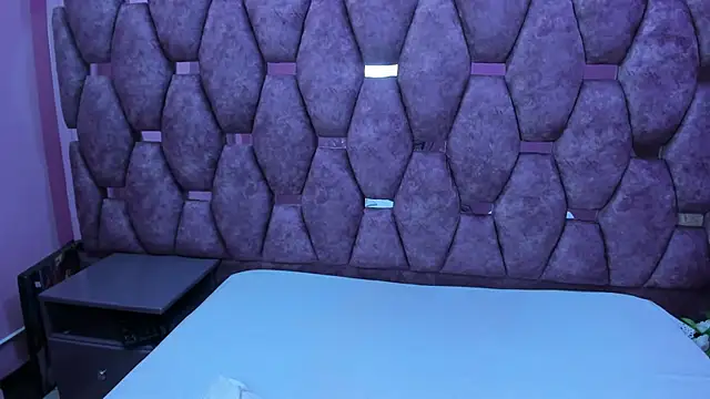 AlaSmith online show from 11.28.25