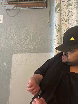 Miguel16i online show from 02.27.25