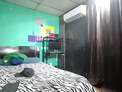 Snapshot of xxxxhotxoxo chatting on 01.17.26 xxxxhotxoxo online show from 01.17.26