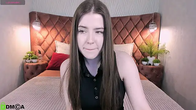Haley Gars online show from 07.18.26