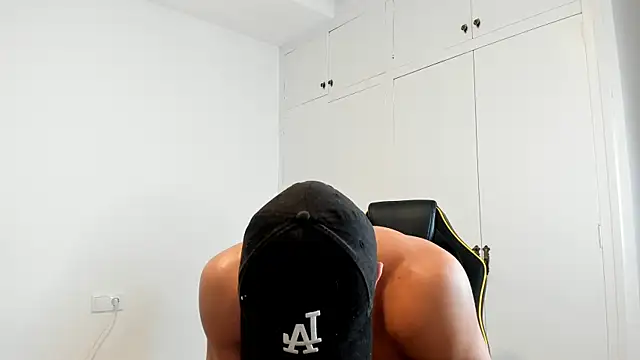 dan01  online show from 01.22.25