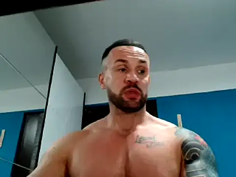 Magnificmuscles89 online show from 02.12.25
