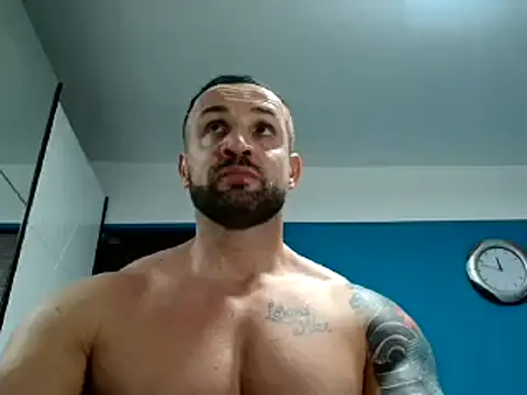 Magnificmuscles89 online show from 02.28.25