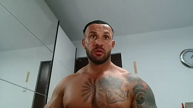 Magnificmuscles89 online show from 03.27.26