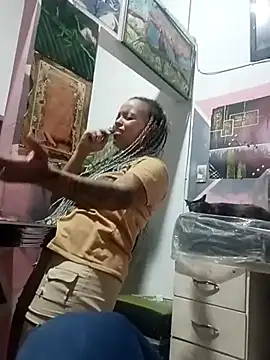 Snapshot of manzanahot9 chatting on 11.23.25 manzanahot9 online show from 11.23.25