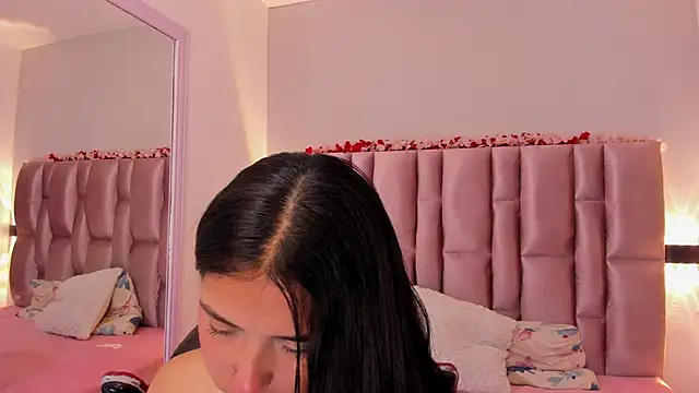 Snapshot of NikyBrookss chatting on 09.26.25 NikyBrookss online show from 09.26.25