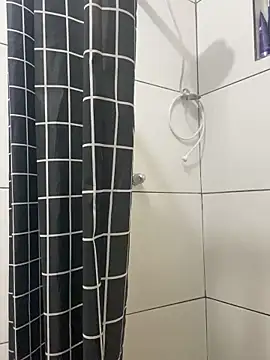 couple shy online show from 11.19.25