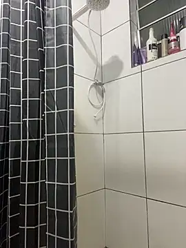 couple shy online show from 12.18.25