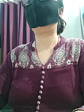 Snapshot of Aishwaryaa_69 chatting on 06.22.26 Aishwaryaa 69 online show from 06.22.26