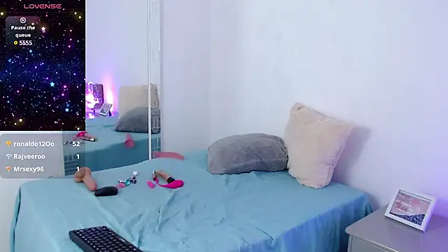 Snapshot of ms_valentina chatting on 03.22.25 ms valentina online show from 03.22.25