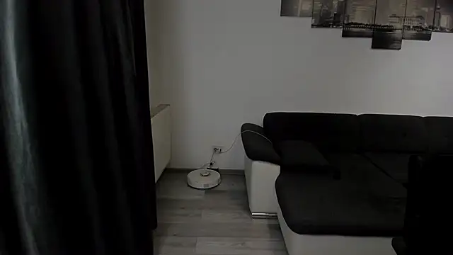 Richarddarell1 online show from 12.23.25