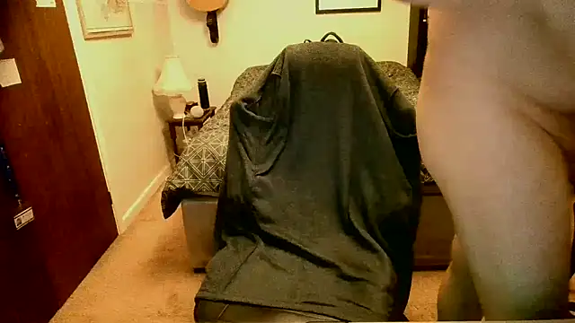 Hairy Guy30 online show from 01.30.25