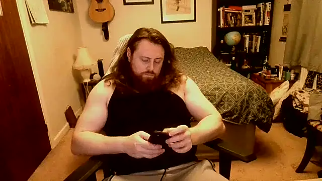 Snapshot of Hairy_Guy30 chatting on 04.29.26 Hairy Guy30 online show from 04.29.26
