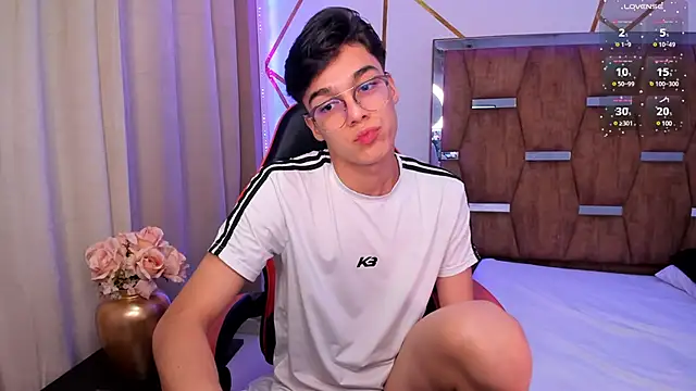 Gerony  online show from 03.16.25