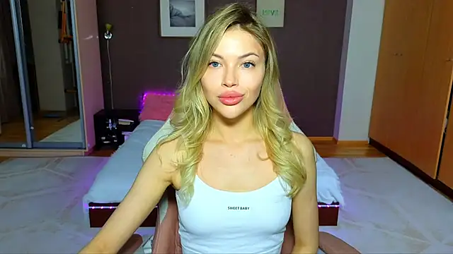 EmmyMills online show from 02.13.25